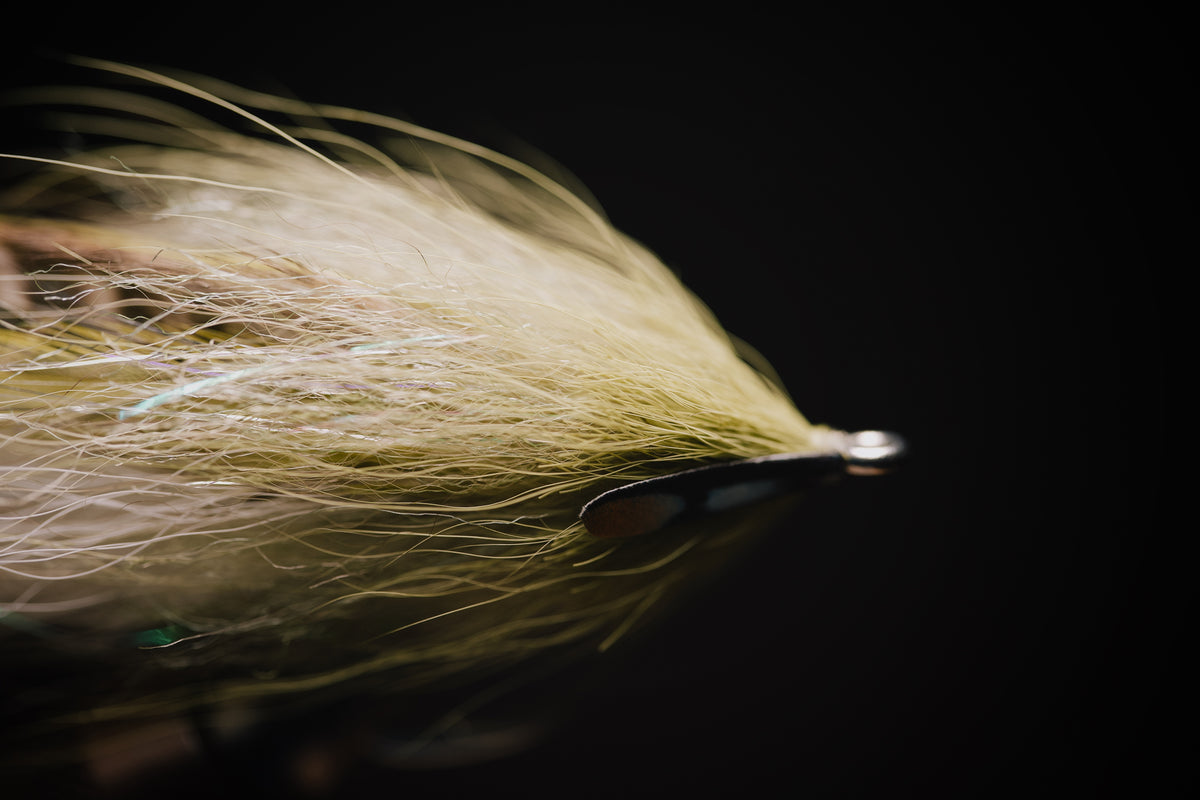 closeup details of the bulkhead hollow fleye technique used in the Beach Mullet tarpon fly by Two Aught